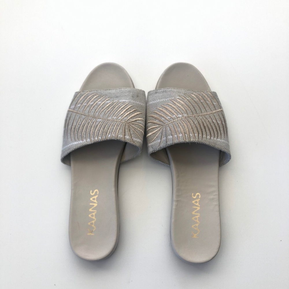 Kaanas Embroidered Linen Slide